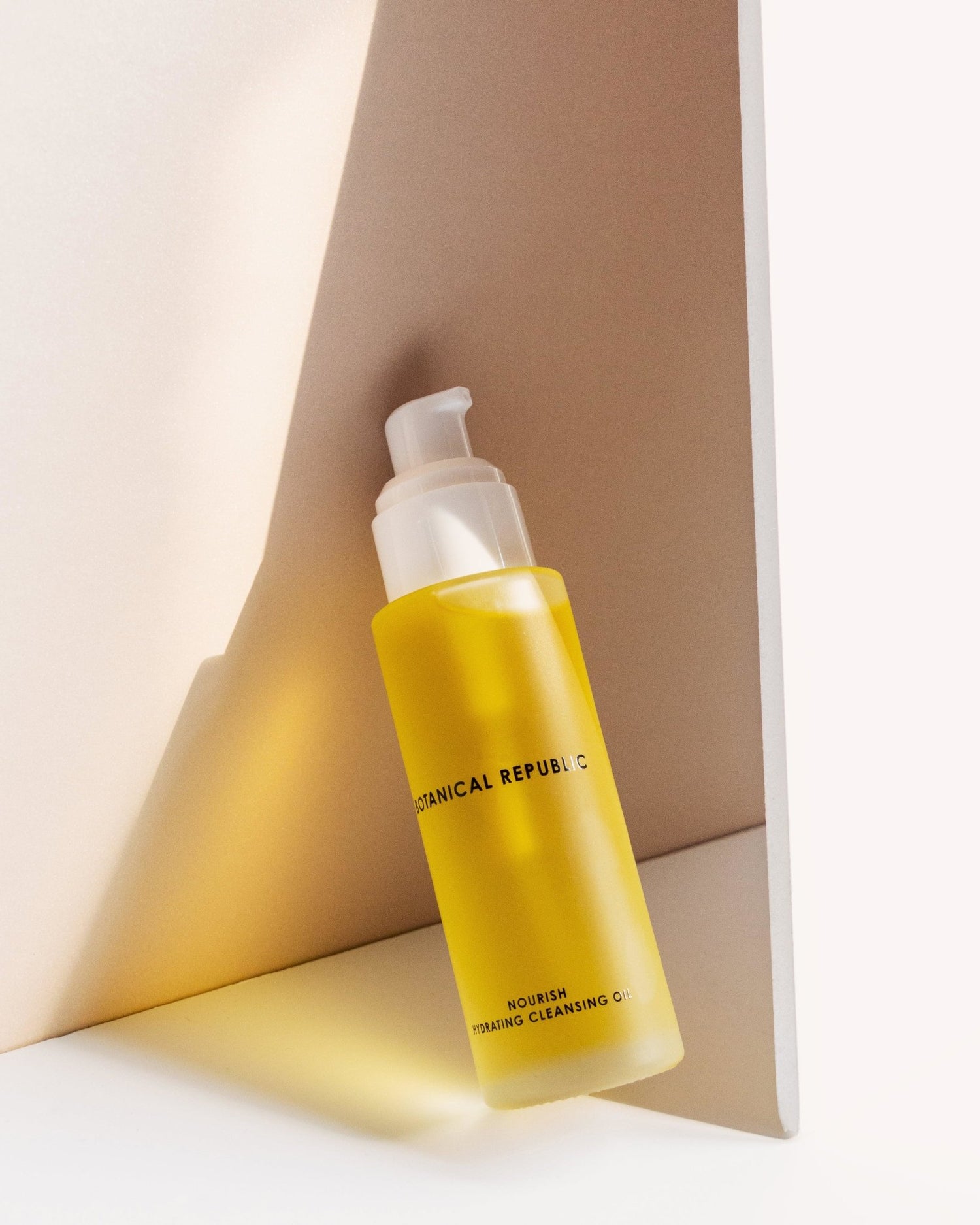 Nourish Hydrating Cleansing Oil - Botanical Republic