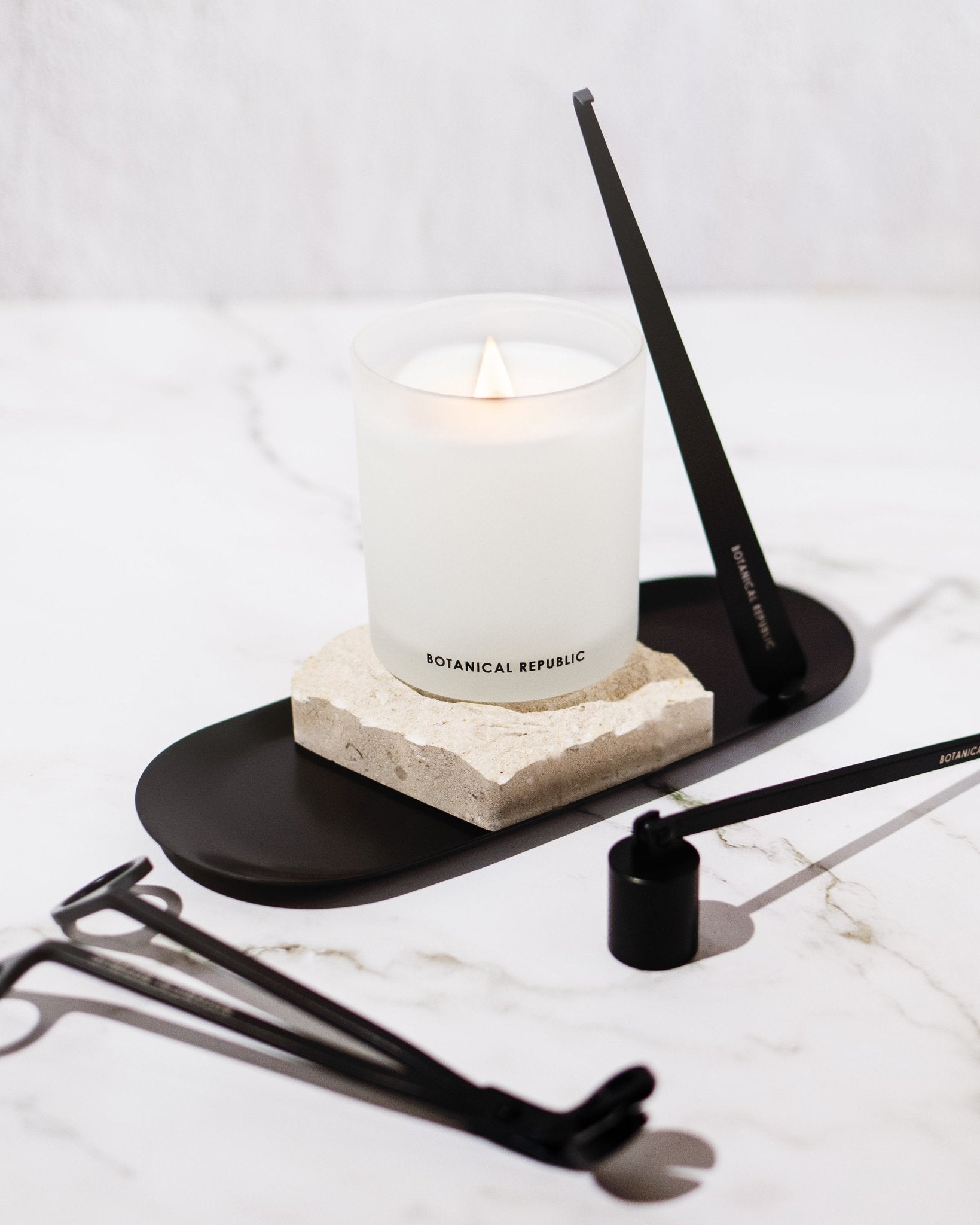 Relax Aromatic Candle - Botanical Republic