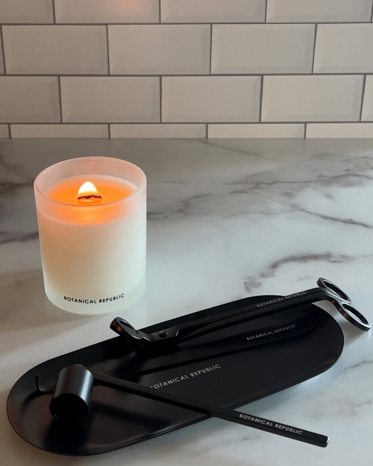 Comfort Aromatic Candle by Botanical Republic