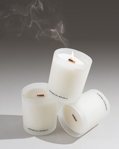 REFRESH AROMATIC CANDLE