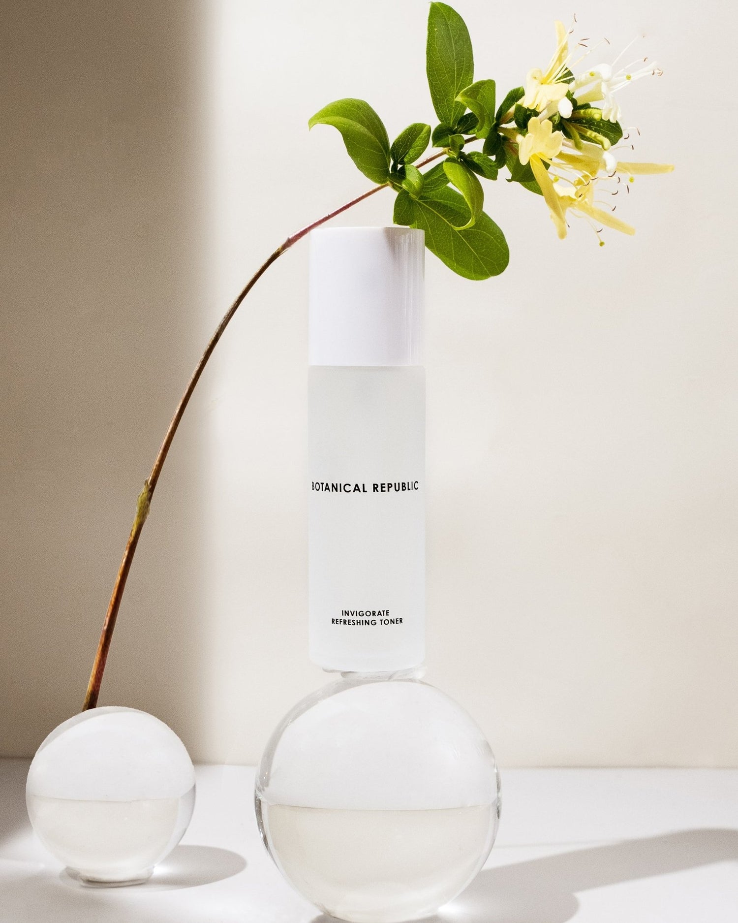Invigorate Refreshing Toner - Botanical Republic